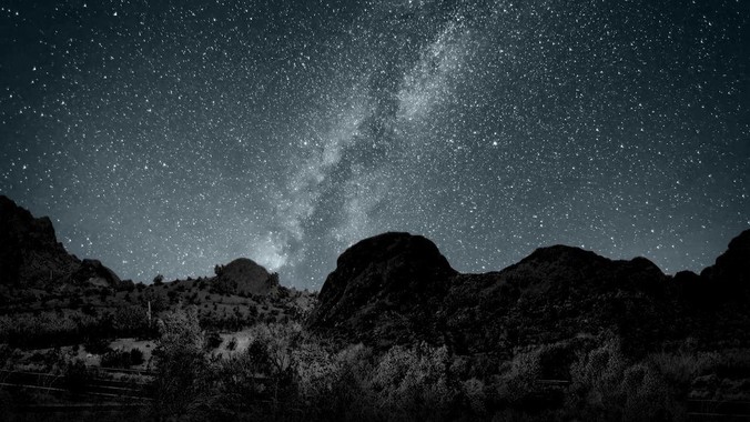 为什么 Windows 的兼容性这么强大，到底用了什么技术？